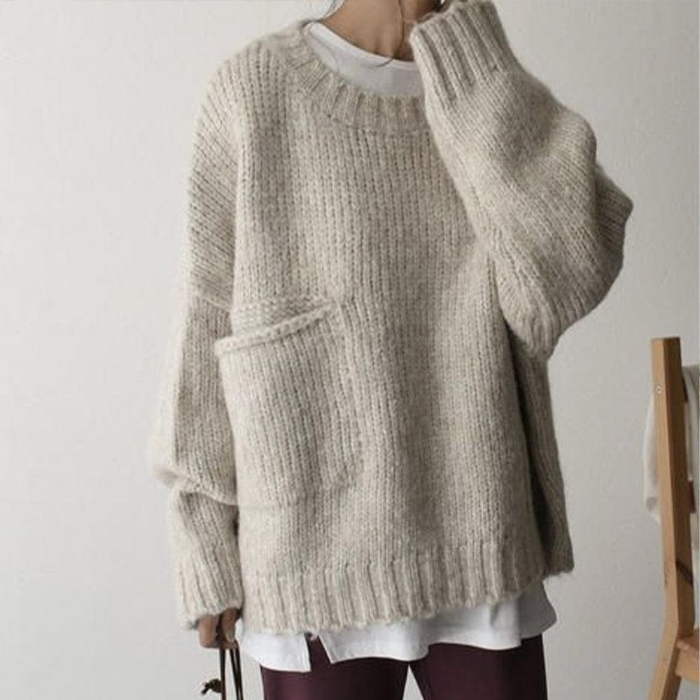Übergroßer elfenbeinfarbener Pullover mit Vordertasche