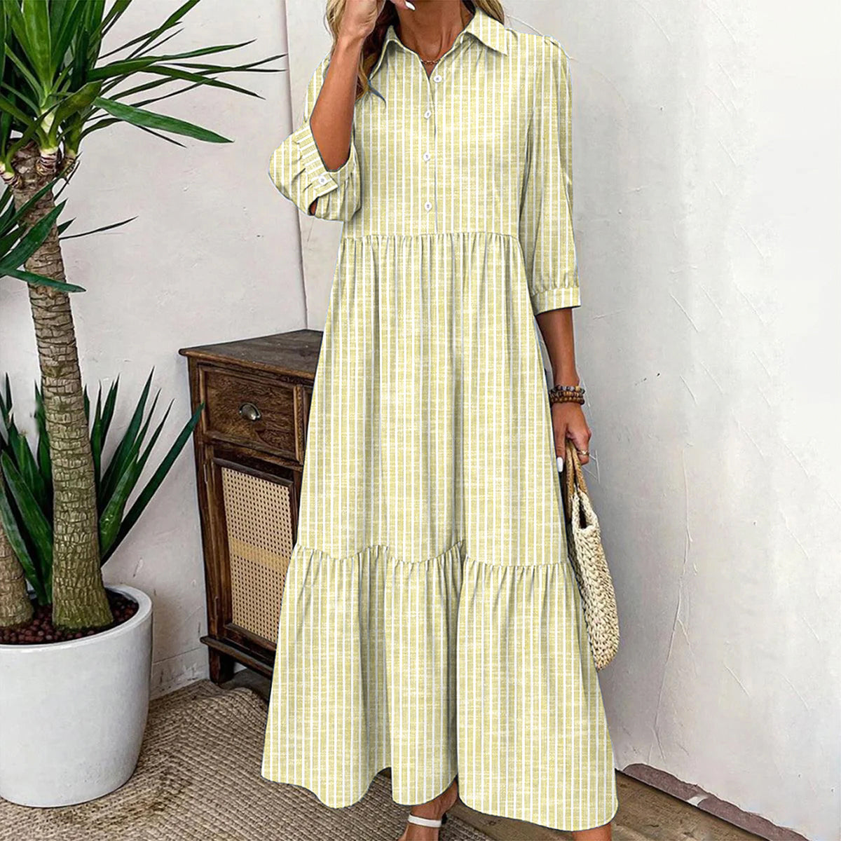 Luftiges, gestreiftes Maxikleid mit 3/4-Ärmeln
